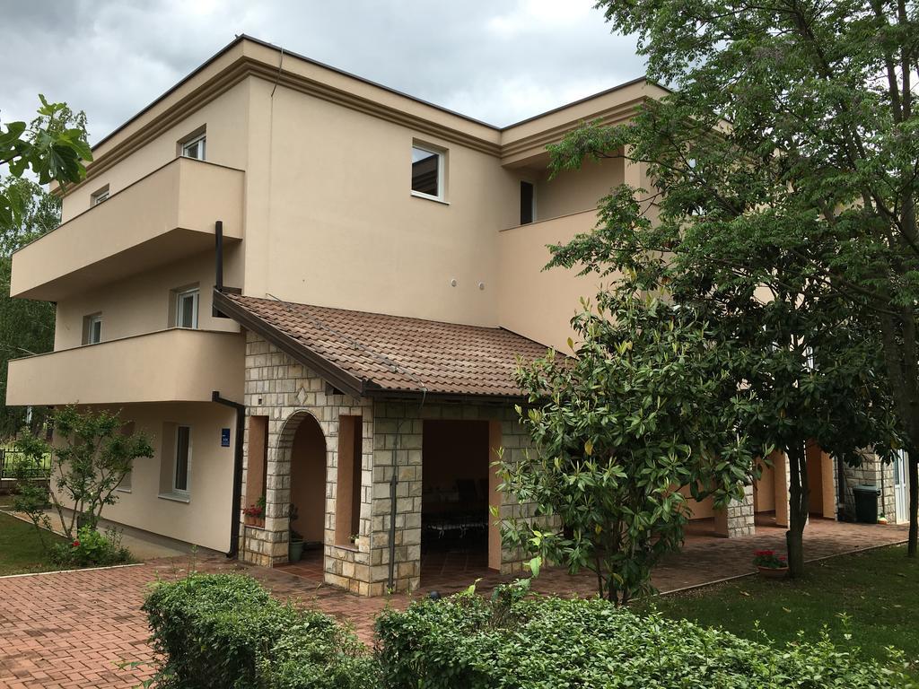 Pansion Bencun Hotel Medjugorje Ngoại thất bức ảnh