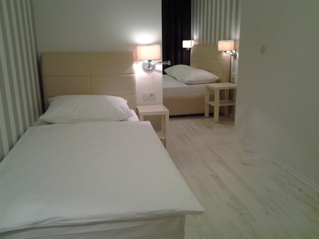 Pansion Bencun Hotel Medjugorje Phòng bức ảnh
